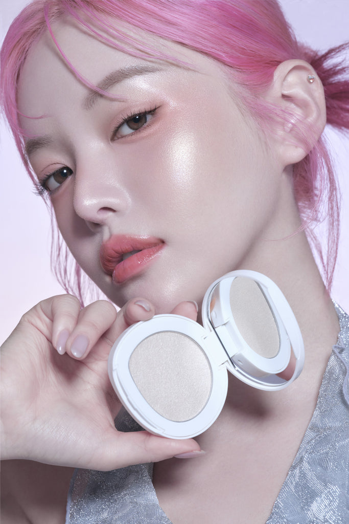 Moist Mochi Paste Powder Highlighter