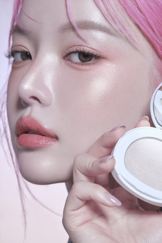 Moist Mochi Paste Powder Highlighter