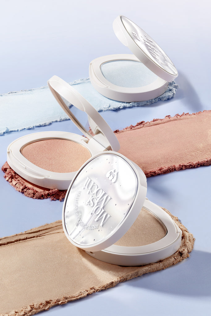 Moist Mochi Paste Powder Highlighter